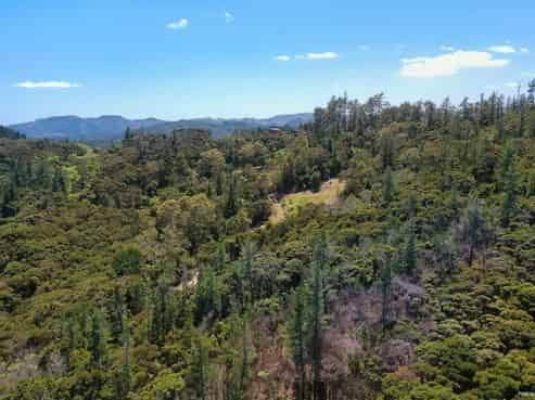 63 Wainui Road, Whangaroa