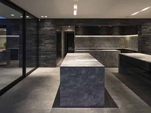 400 Pound Road, Yaldhurst