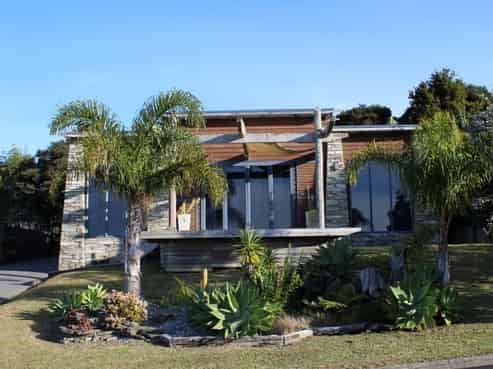 23 Seacrest Boulevard, Langs Beach