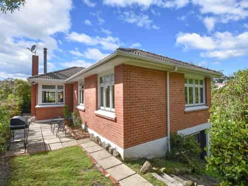 13 Thomson Street, Lookout Point