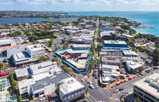 Takapuna’s Iconic Halls Corner
