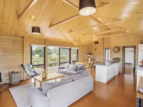 3/286 Rahuikiri Road, Tomarata