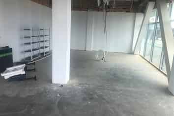 CBRE - Home Straight Business Park Retail