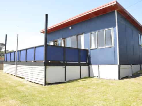 5 Tokopapa Street, Mokau