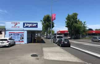 Location - profile - hot