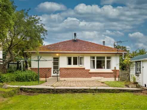 5 Gorman Street, Macandrew Bay