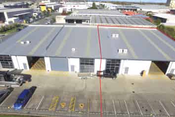 536M² TAKANINI INDUSTRIAL UNIT - MINUTES FROM ...
