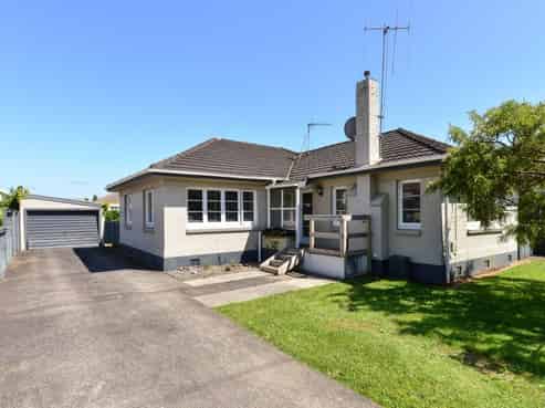 118 Rifle Range Road, Dinsdale