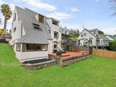 18 Marlborough Avenue, Glenfield