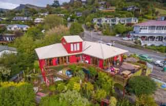 Building with rental income - yield of $6.25%?