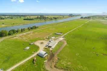 682 Thornton Road, Thornton