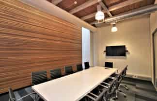 HIGH END HEAD OFFICE