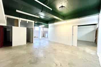 Bargain Price Warehouse / Showroom