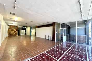 Bargain Price Warehouse / Showroom