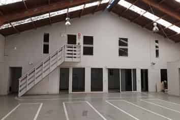 Rare owner occupier opportunity