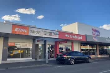 Open-plan retail/office space