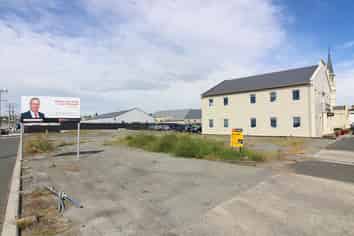 THE TIME TO BUILD & GROW IS NOW!