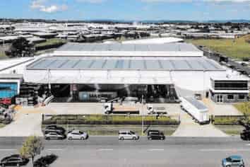 Quality Industrial Unit in Wiri!