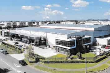 Quality Industrial Unit in Wiri!