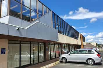 Solid Commercial on Cameron