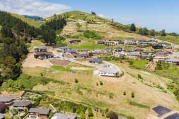  Bishopdale Sections, Bishopdale