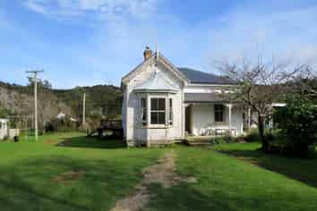 2251 Rings Road, Coromandel