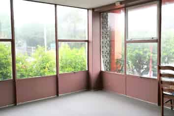 OFFICE SPACE ON NEW NORTH ROAD