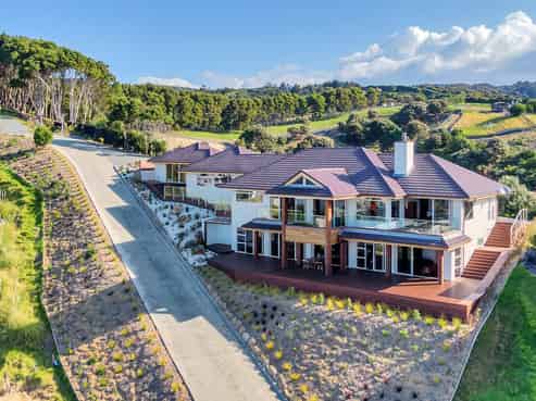 1 Granada Lane, Langs Beach