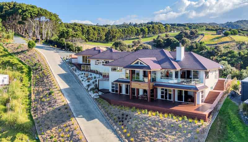 1 Granada Lane, Langs Beach