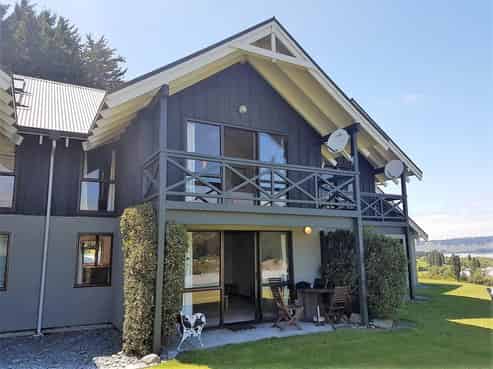 46 Zig Zag Road, Windwhistle