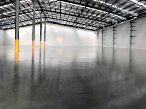3,884sqm high stud warehouse for lease