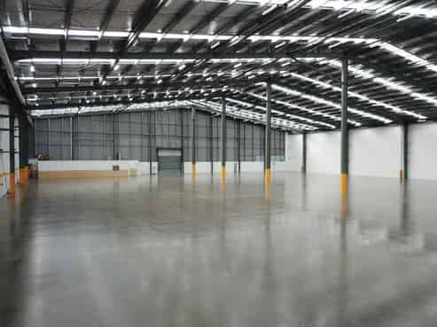 3,884sqm high stud warehouse for lease