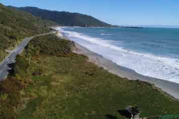 5789 State Highway 6, Charleston