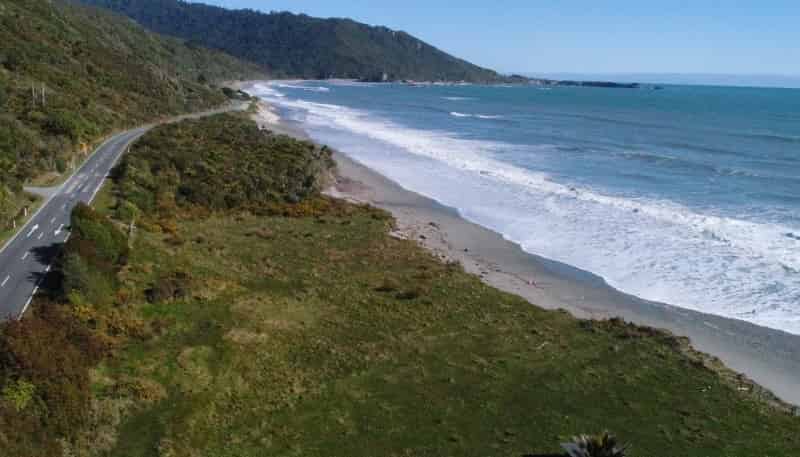 5789 State Highway 6, Charleston