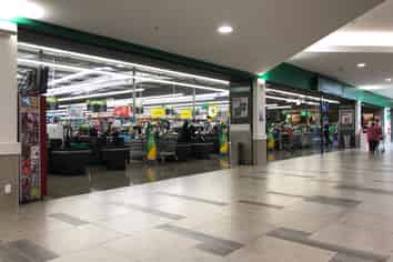 Retail opposite Countdown supermarket in the mall
