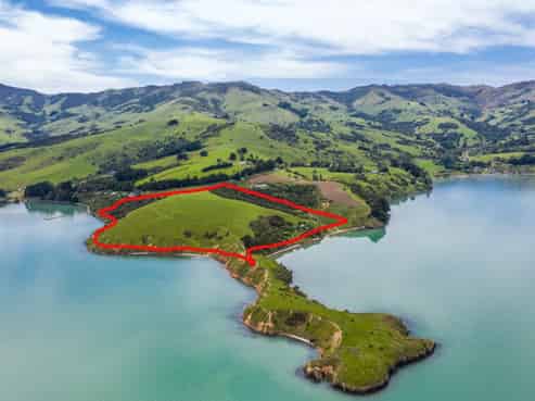 6528 Christchurch Akaroa Road, Takamatua