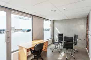 Luxury of lake road business 