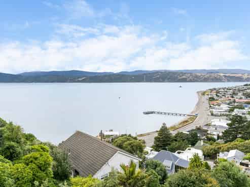 29B Newport Terrace, Seatoun