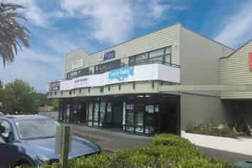 PRIME 60M² RETAIL SHOP IN ALBANY