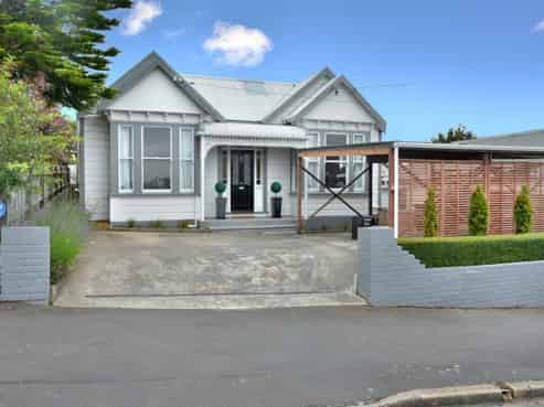 50 Ross Street, Roslyn