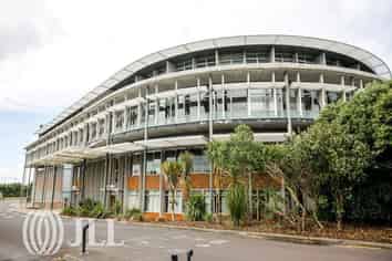 Outstanding Campus Style Opportunity