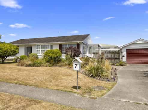 7 Norwich Street, Stoke