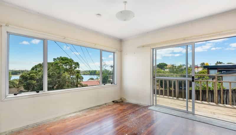 39 Church Crescent, Panmure