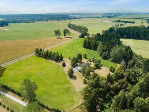 57 Tiverton Downs Road, Broadlands Forest