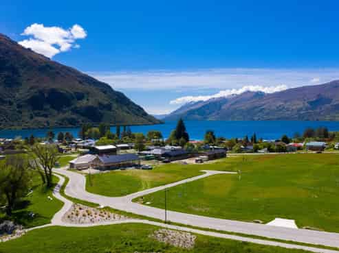 Stages 6 a Lakefield Estate, Kingston