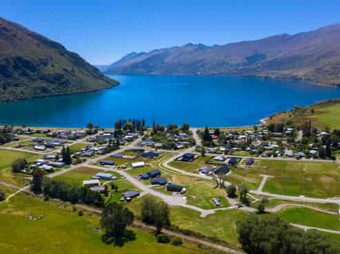 Stages 6 a Lakefield Estate, Kingston