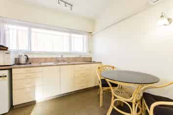 Extended lease to 2045, Profitable George St Motel