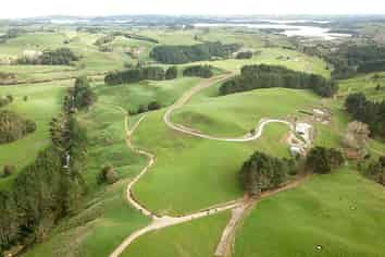 3198 State Highway 23, Raglan