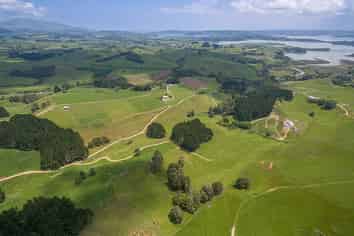 3198 State Highway 23, Raglan