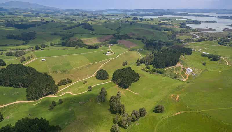 3198 State Highway 23, Raglan
